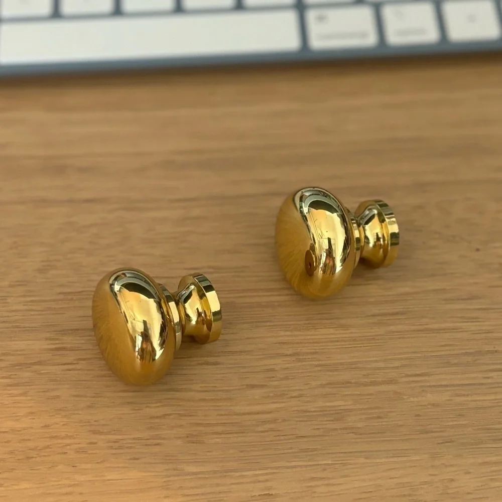 Set of‎ 2 cabinet door knobs Solid brass. New